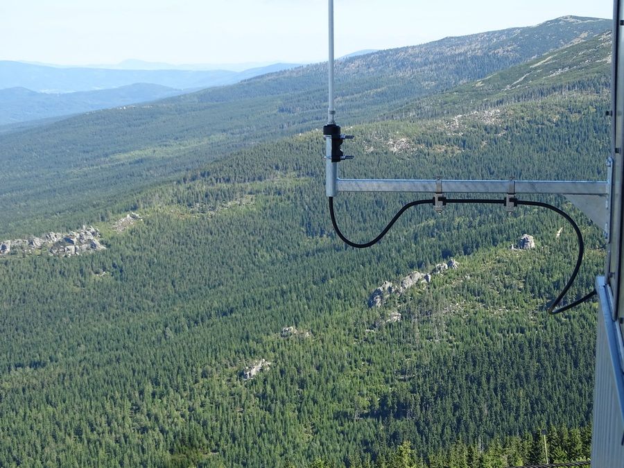 SR6J - Wymiana instalacji antenowej oraz modernizacja układu sterowania GSM